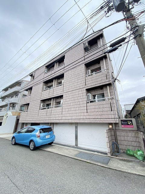レガーロの外観