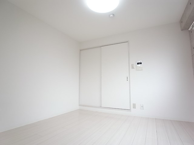 レガーロの寝室