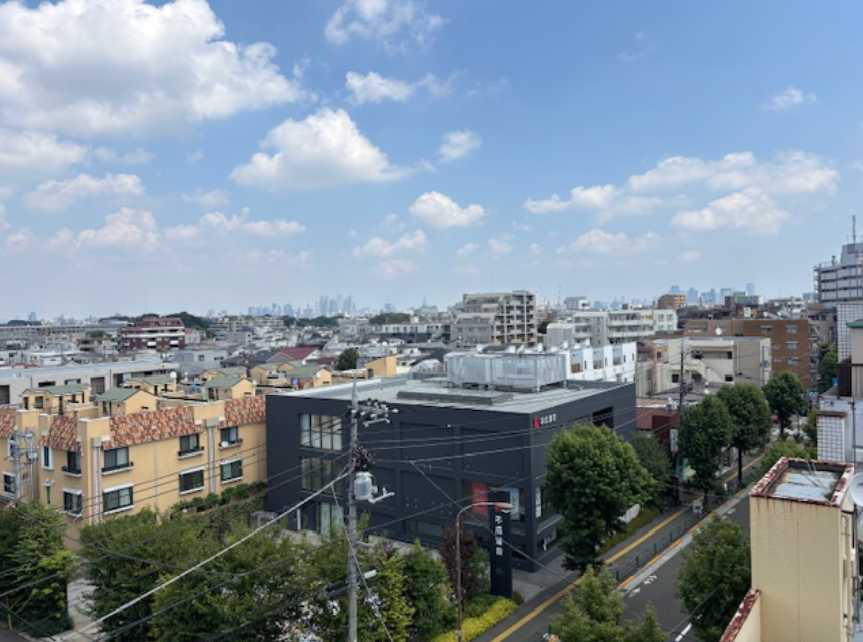 アヴニール桜　眺望良好　二面採光　洋室広々11.6帖の展望
