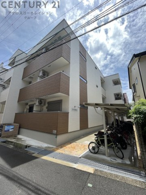 オートロック付きで外部からの出入りがなく安心です