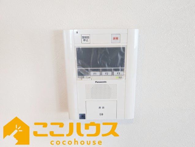 ライオンズマンション首里の防犯設備|TVインターホン
