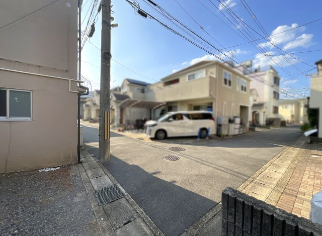【前面道路含む現地写真】 | 伏見区淀池上町　中古戸建