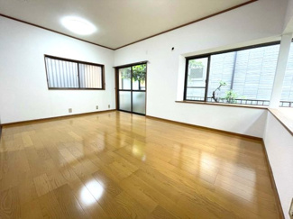 【居間・リビング】 | 新座市畑中1丁目戸建