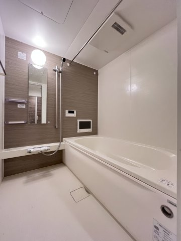 D-ROOM墨江の浴室