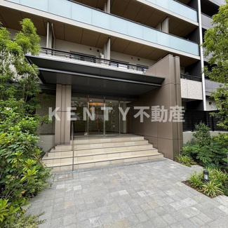 【エントランス】 | 建物の内部です
