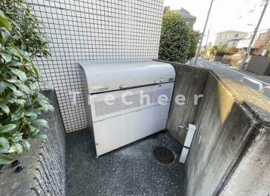 コリーヌ平町四番館のその他