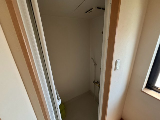坂左右町　近藤様店舗のシャワールーム