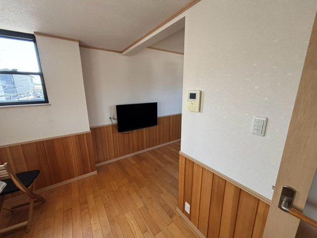 坂左右町　近藤様店舗の内装