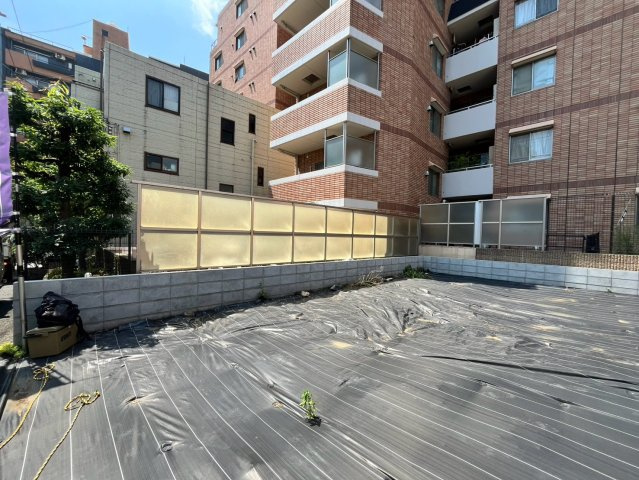 文京区白山　建築条件なし売地B区画の外観
