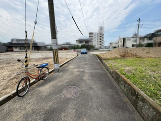 【前面道路含む現地写真】 | ◆現地見学いつでも可能です◆お気軽にお問い合わせ下さいませ♪