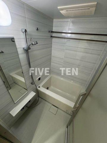 ＯＮＥ　ＲＯＯＦ　ＦＬＡＴ　ＴＳＵＫＩＳＨＩＭＡの浴室