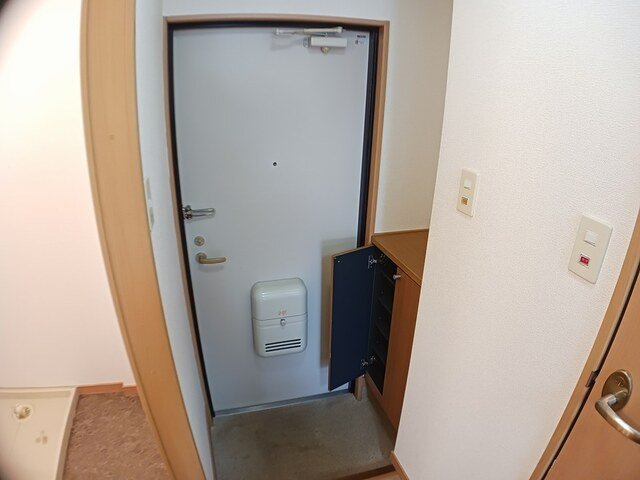 グレース離宮の玄関