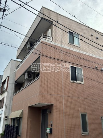 ハイツクレールの外観