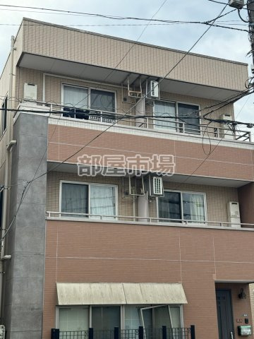 ハイツクレールの外観