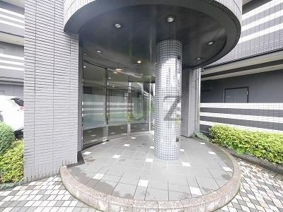 アートスペース横浜のエントランス