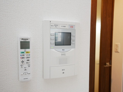 【セキュリティ】 | レオンコンフォート阿波座西 | モニター付きインターフォンです