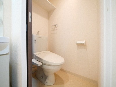 【トイレ】 | サムティ大阪CITY WEST | 落ち着いた色調のトイレです