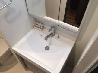 【独立洗面台】 | スワンズシティ北堀江 | 使いやすい独立洗面台です