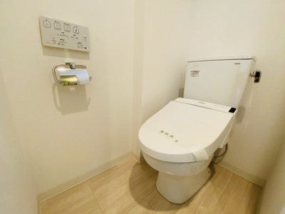 【トイレ】 | アドバンス上町台プレジール | 落ち着いた空間のトイレです