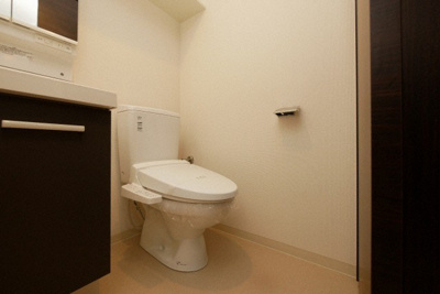 【トイレ】 | エステムコート難波Ⅳアトリ | ゆったりとした空間のトイレです