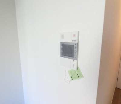 【セキュリティ】 | レオンコンフォート難波南Ⅱ | モニター付きインターホンです