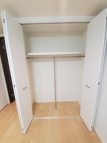 下落合4丁目戸建の収納|洋室6帖（1F北側）
