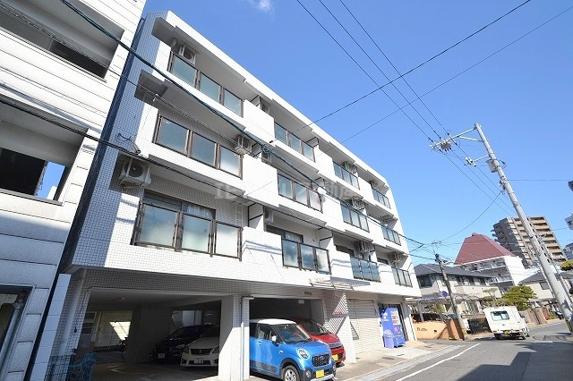 広島市西区中広町３丁目の賃貸マンション