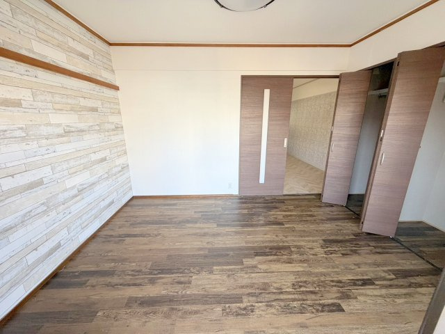 広島市西区中広町３丁目の賃貸マンションの内装