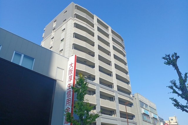 エスリード八尾本町の外観