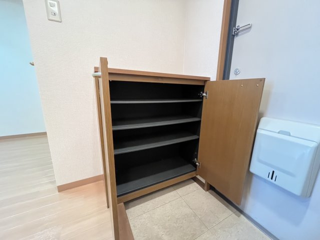 シャトルウエスト ( 近畿大学 一人暮らし )の玄関