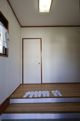 【玄関】 | 河内長野市南青葉台貸家