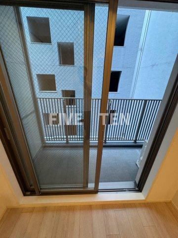 ＯＮＥ　ＲＯＯＦ　ＦＬＡＴ　ＴＳＵＫＩＳＨＩＭＡのバルコニー