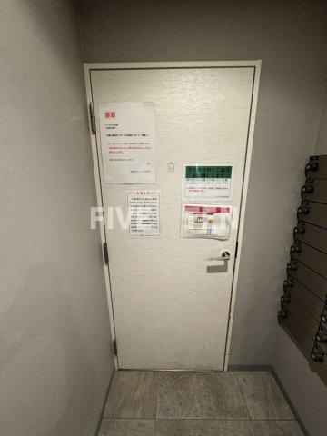 ＯＮＥ　ＲＯＯＦ　ＦＬＡＴ　ＴＳＵＫＩＳＨＩＭＡの玄関