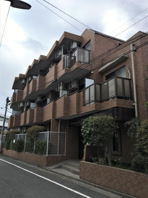 ライオンズマンション都立家政第２の外観