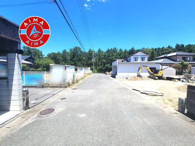 福岡市西区今津第1-1棟（1号棟）　の外観|前面道路含む現地の写真です。