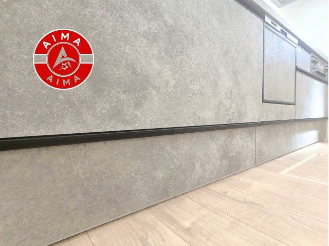 福岡市西区今津第1-1棟（1号棟）　の内観：施工例|ご家族を近くに感じられる対面キッチンのLDK。会話もはずみそうですね。