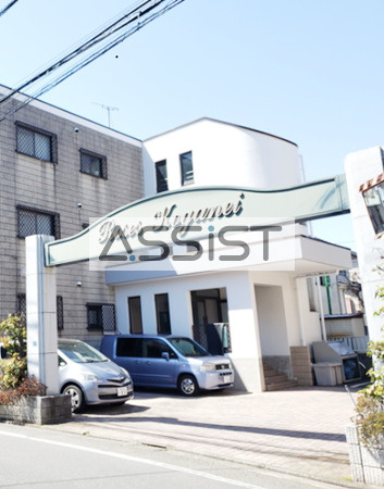 ローゼス小金井のエントランス