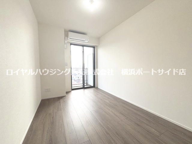 【寝室】