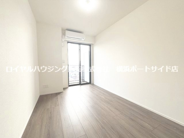 【寝室】