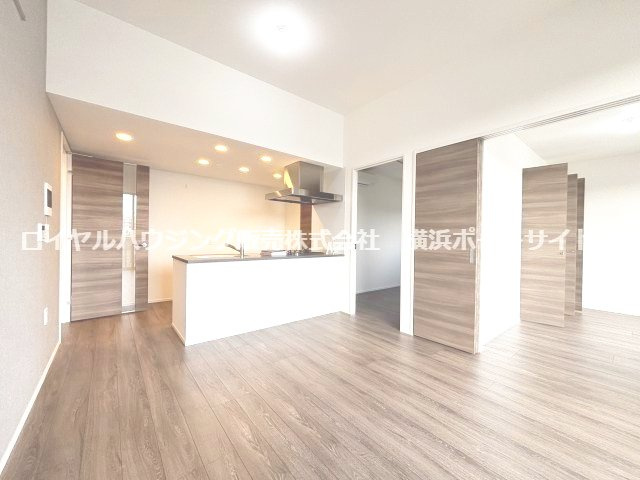【居間・リビング】