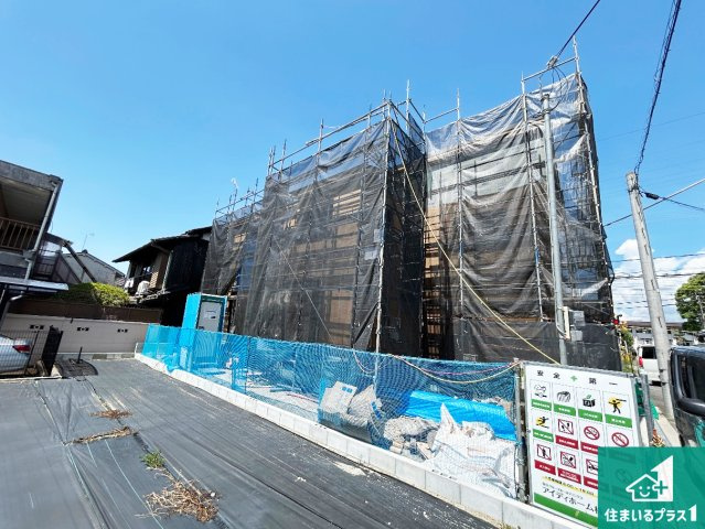 ●26(土)27(日)現地説明会！　桜井市桜井　限定1邸の外観|現在はこんな感じです。完成までが待ち遠しいですね。