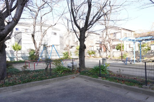 コーポ南越谷A棟の周辺