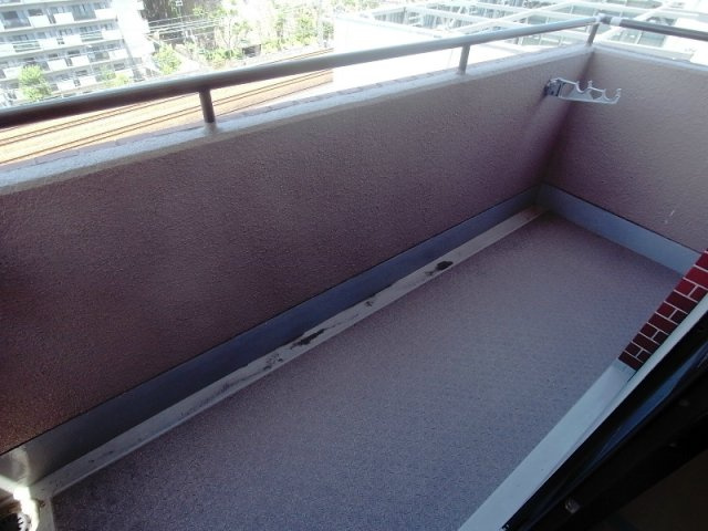 ライオンズマンション神戸元町第2のバルコニー