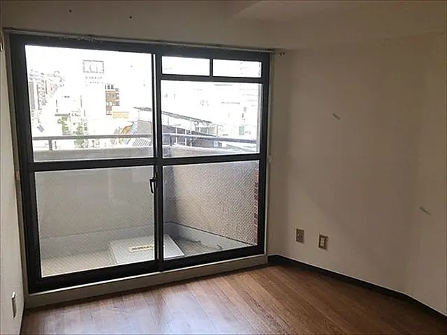 ライオンズマンション神戸元町第2の居間・リビング