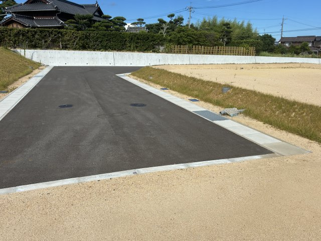 フィールズ西岐波（大沢）4号地の前面道路含む現地写真