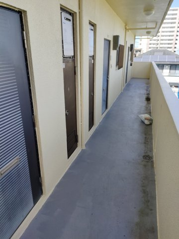 エトワール崎原のエントランス