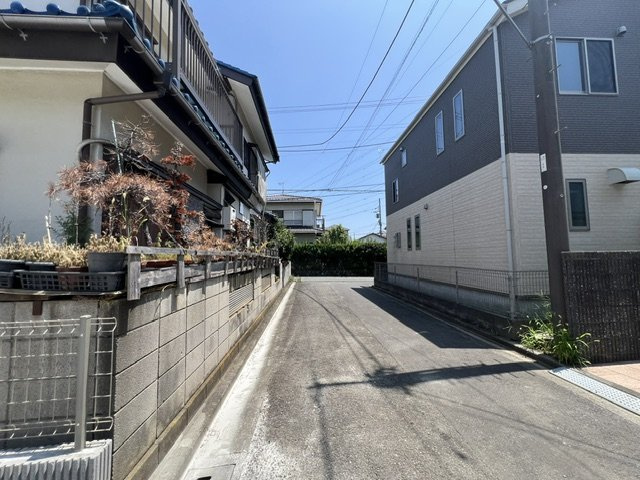 ◎茅ヶ崎市香川3丁目　新築戸建の前面道路含む現地写真|前面道路の様子です◇
