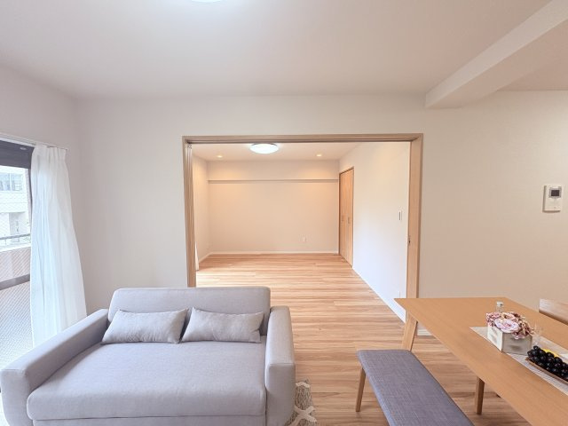 ライオンズマンション松山の居間・リビング