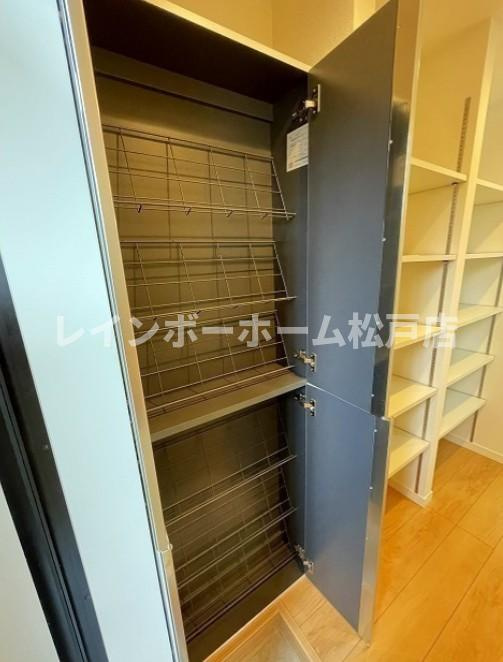 【仲介手数料：50％OFF】対象物件！の収納|ちょっとした収納スペースも充実しています
