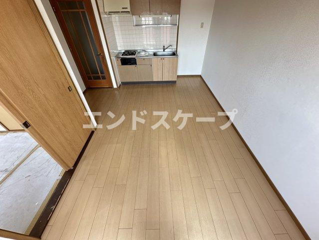 ルーシャス２１の居間・リビング|高崎、前橋のお部屋探しはエンドスケープまで！お客様の理想お聞かせ下さい♪